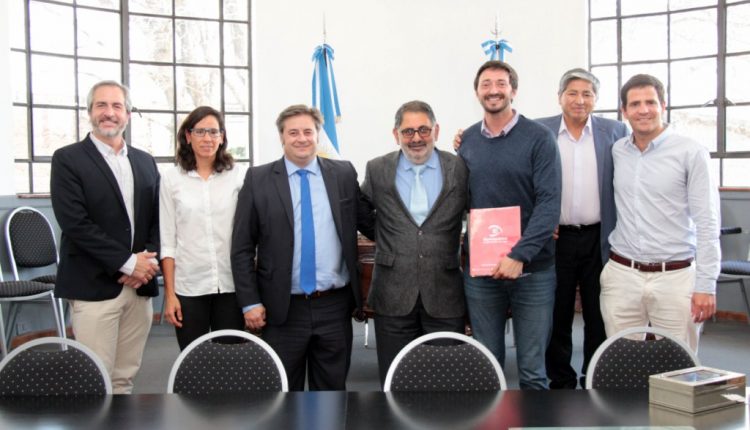 El intendente, Raúl Jorge, recibió la visita de su par de Pinamar, Martín Yeza.